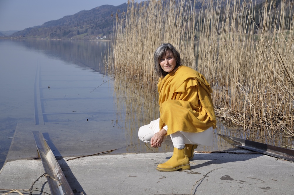 Annett Spörl am See